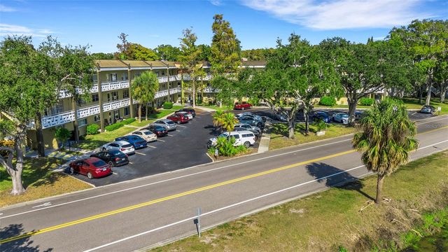 2416 WORLD PARKWAY BOULEVARD 8, Clearwater, FL 33763