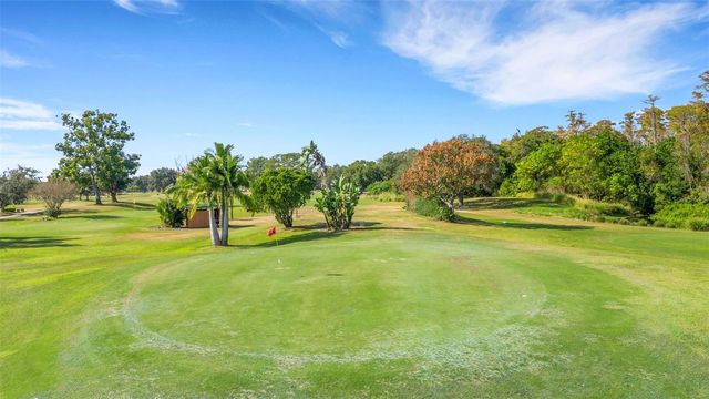 2416 WORLD PARKWAY BOULEVARD 8, Clearwater, FL 33763