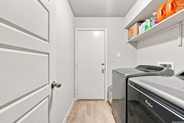 2298 Falcon Way, New Braunfels, TX 78130