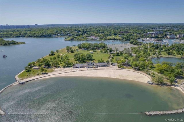 20 Keogh Lane 1b, New Rochelle, NY 10805