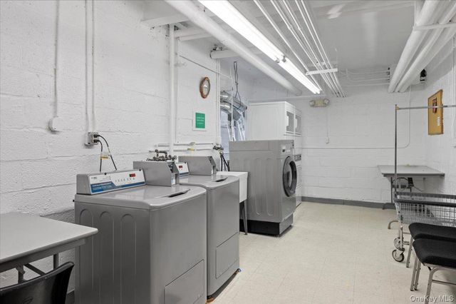 20 Keogh Lane 1b, New Rochelle, NY 10805