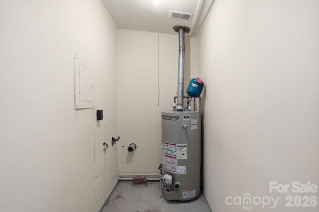 4325 Knollcrest Drive, Charlotte, NC 28208