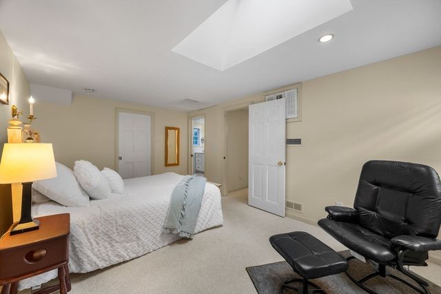 88 Acre Hill Rd, Barnstable, MA 02630