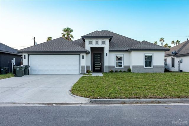 204 N Brooks Circle N, La Feria, TX 78559
