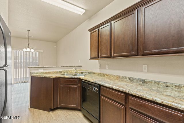 14301 Arthur Ashe Court A & B, El Paso, TX 79938