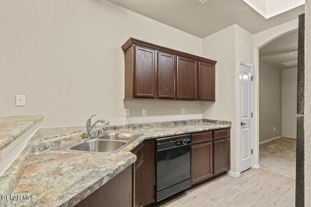 14301 Arthur Ashe Court A & B, El Paso, TX 79938