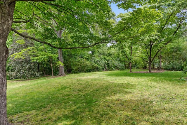 8304 Sugar Mill Lane, Ooltewah, TN 37363