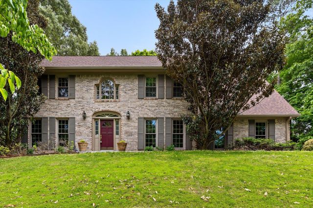 8304 Sugar Mill Lane, Ooltewah, TN 37363
