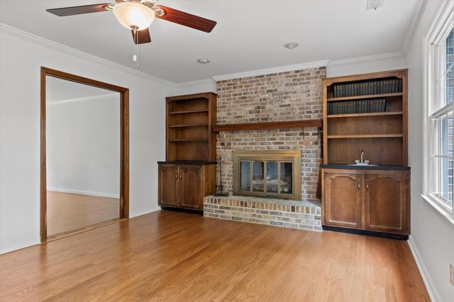8304 Sugar Mill Lane, Ooltewah, TN 37363