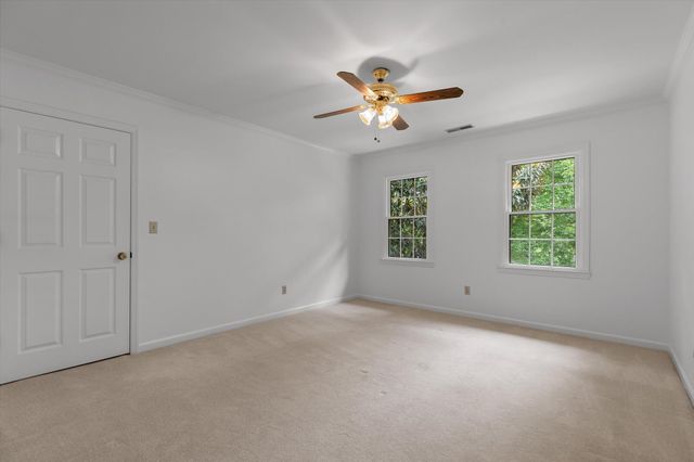 8304 Sugar Mill Lane, Ooltewah, TN 37363