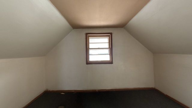 16610 Geneva Drive, Harvey, IL 60426