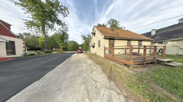 16610 Geneva Drive, Harvey, IL 60426