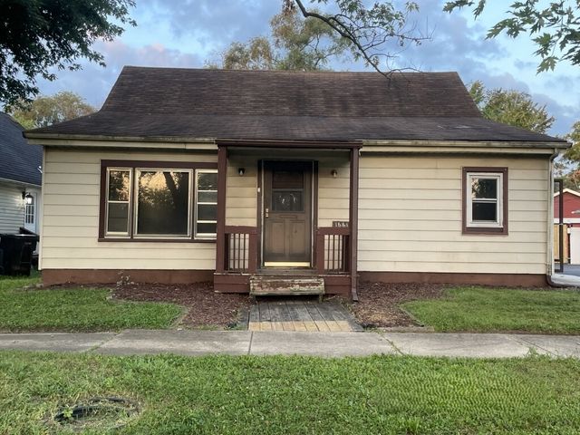 16610 Geneva Drive, Harvey, IL 60426