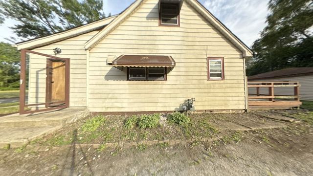 16610 Geneva Drive, Harvey, IL 60426