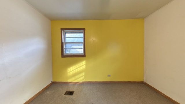 16610 Geneva Drive, Harvey, IL 60426