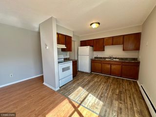 1566 Woodbridge Street, Saint Paul, MN 55117