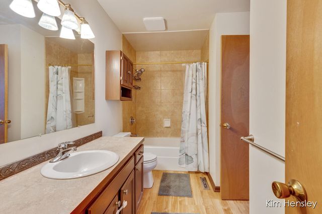 4172 Huntington Avenue, Grand Rapids, MI 49525