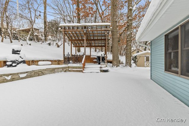 4172 Huntington Avenue, Grand Rapids, MI 49525