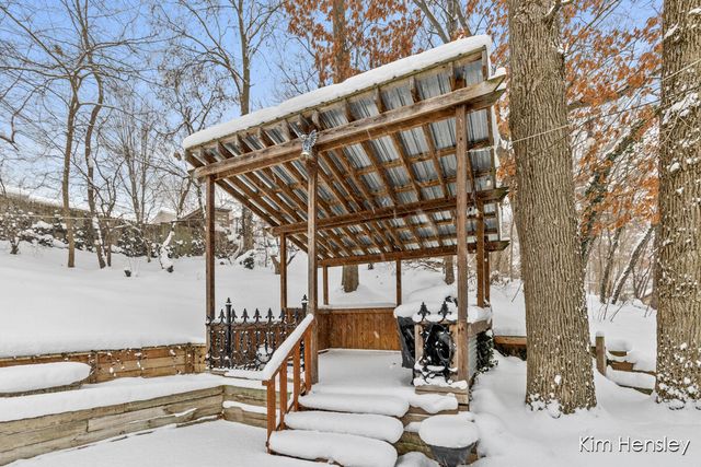 4172 Huntington Avenue, Grand Rapids, MI 49525