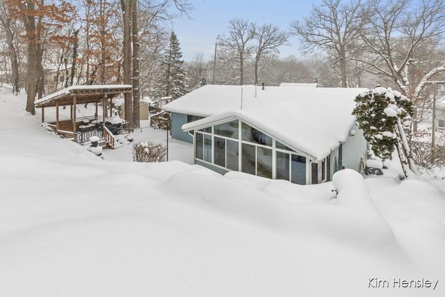 4172 Huntington Avenue, Grand Rapids, MI 49525