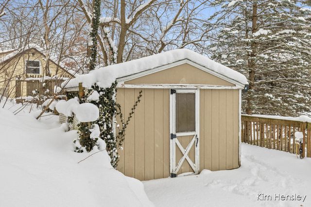 4172 Huntington Avenue, Grand Rapids, MI 49525