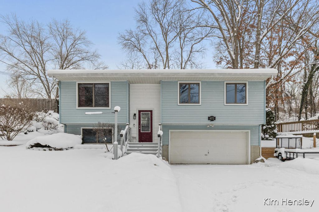 4172 Huntington Avenue, Grand Rapids, MI 49525