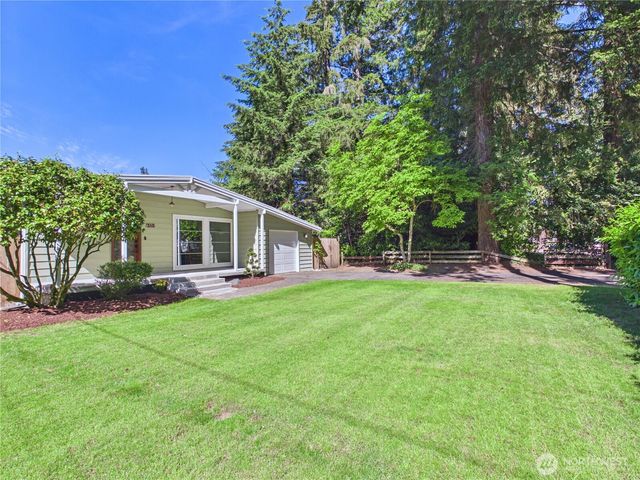 6351 Lake Avenue SW, Lakewood, WA 98499