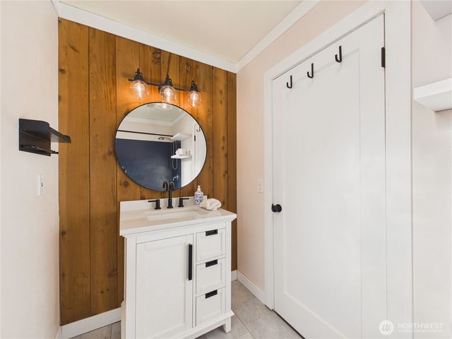 6351 Lake Avenue SW, Lakewood, WA 98499