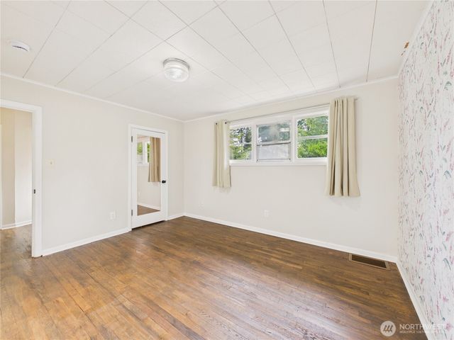 6351 Lake Avenue SW, Lakewood, WA 98499