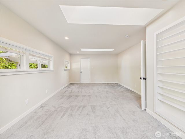 6351 Lake Avenue SW, Lakewood, WA 98499