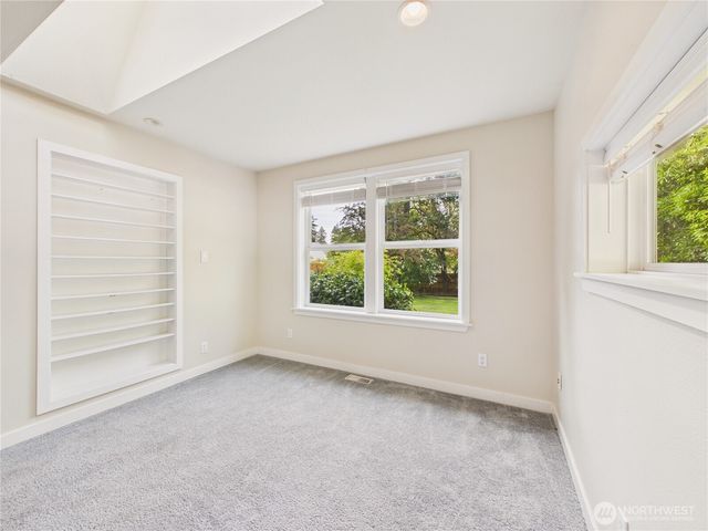 6351 Lake Avenue SW, Lakewood, WA 98499