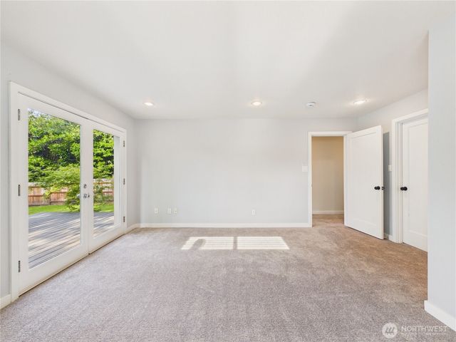 6351 Lake Avenue SW, Lakewood, WA 98499