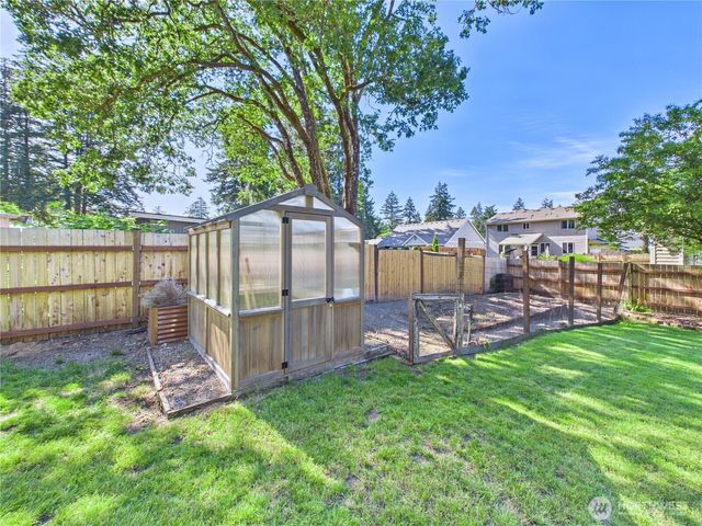 6351 Lake Avenue SW, Lakewood, WA 98499