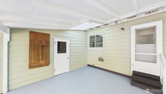 6351 Lake Avenue SW, Lakewood, WA 98499