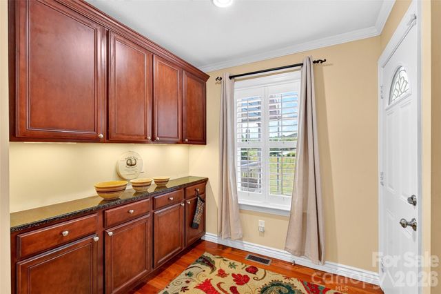1174 Dale Road, Spruce Pine, NC 28777