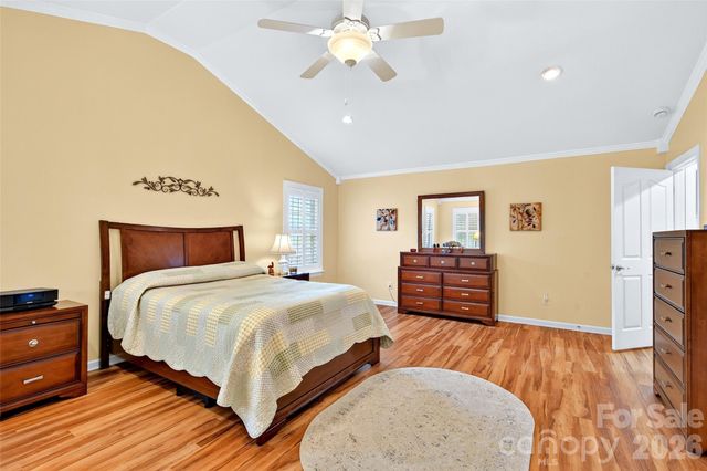 1174 Dale Road, Spruce Pine, NC 28777