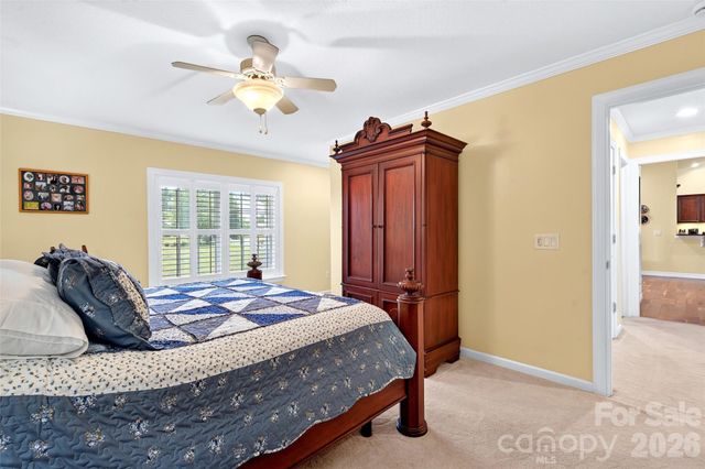 1174 Dale Road, Spruce Pine, NC 28777