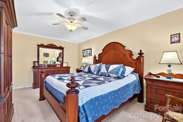 1174 Dale Road, Spruce Pine, NC 28777