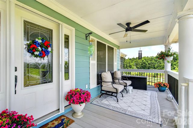 1174 Dale Road, Spruce Pine, NC 28777
