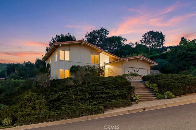 2222 Rue Le Charlene, Rancho Palos Verdes, CA 90275