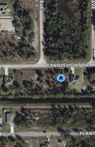 1036 Candlelight DR, Lehigh Acres, FL 33974