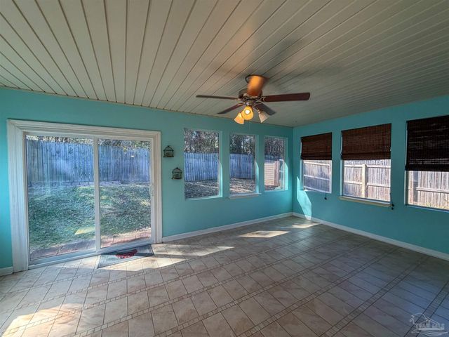 10645 Senegal Dr, Pensacola, FL 32534