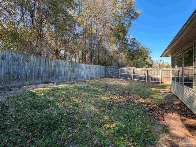 10645 Senegal Dr, Pensacola, FL 32534