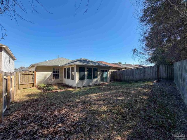 10645 Senegal Dr, Pensacola, FL 32534