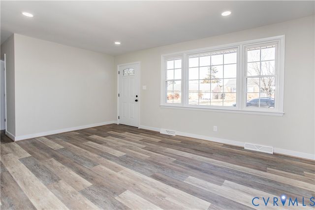 317 Yorktown Dr, Colonial Heights, VA 23834