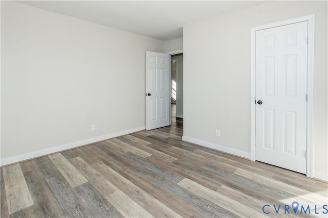 317 Yorktown Dr, Colonial Heights, VA 23834