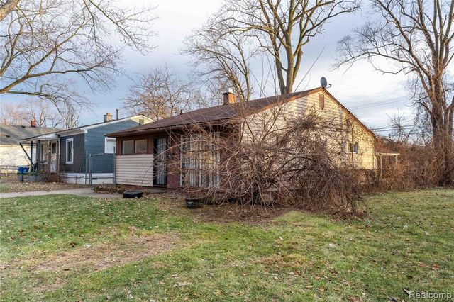 26051 Lehigh Street, Inkster, MI 48141