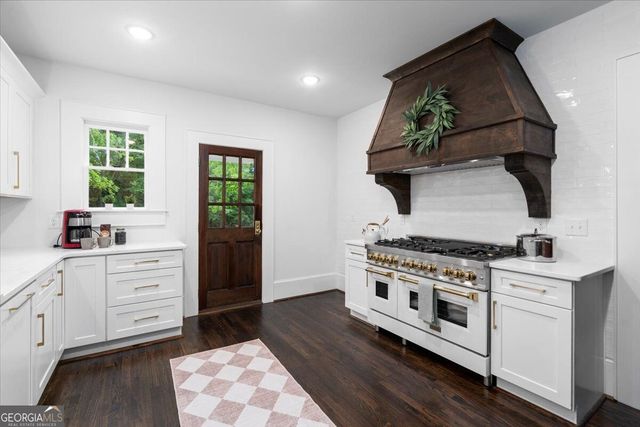 6104 Floyd Street NE, Covington, GA 30014