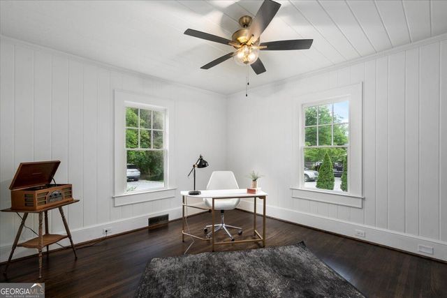 6104 Floyd Street NE, Covington, GA 30014