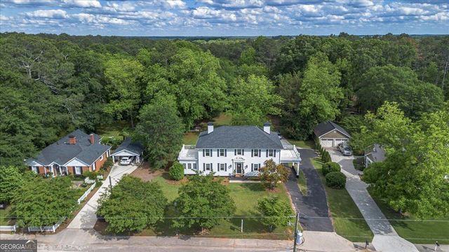 6104 Floyd Street NE, Covington, GA 30014